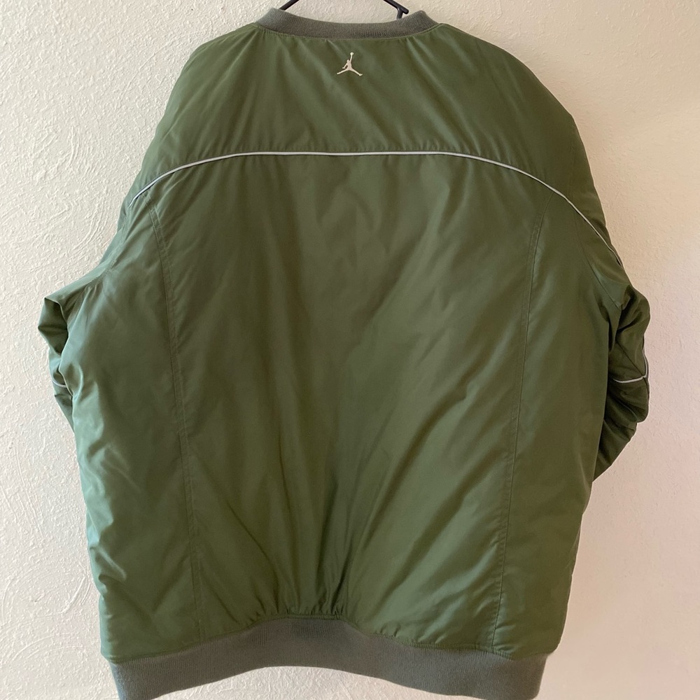 Air Jordan Bomber Jacket (reversible) 2X - Picture 3 of 6